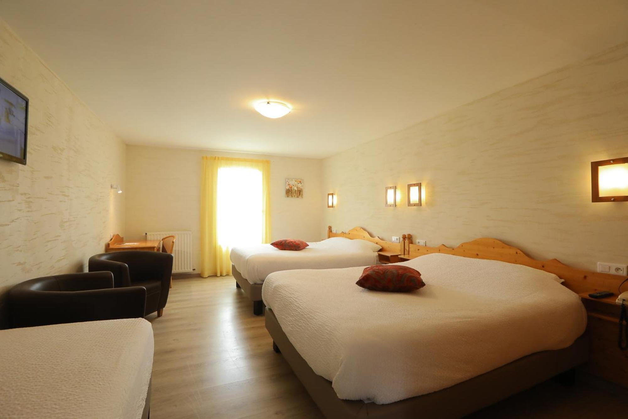 Logis Hotel Spa Restaurant Le Provence Lanarce Eksteriør billede
