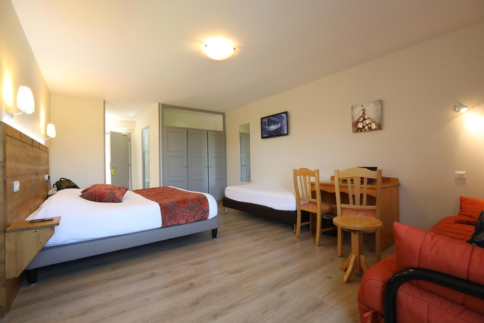 Logis Hotel Spa Restaurant Le Provence Lanarce Eksteriør billede
