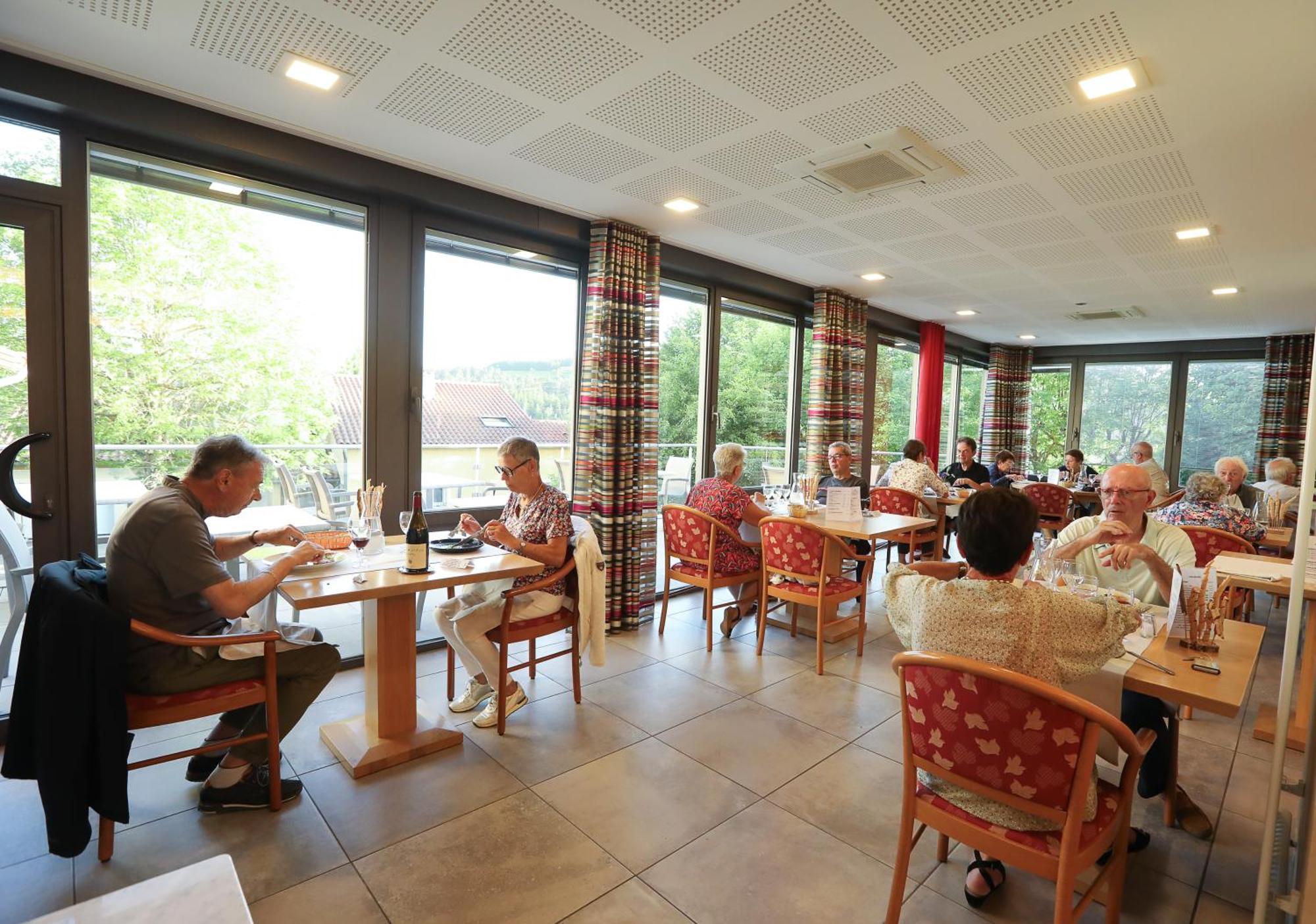 Logis Hotel Spa Restaurant Le Provence Lanarce Eksteriør billede