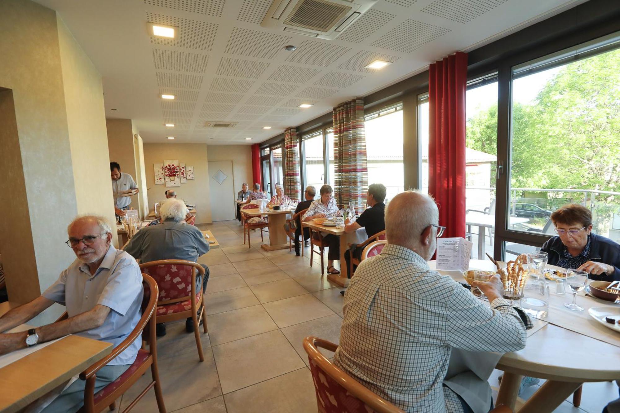 Logis Hotel Spa Restaurant Le Provence Lanarce Eksteriør billede